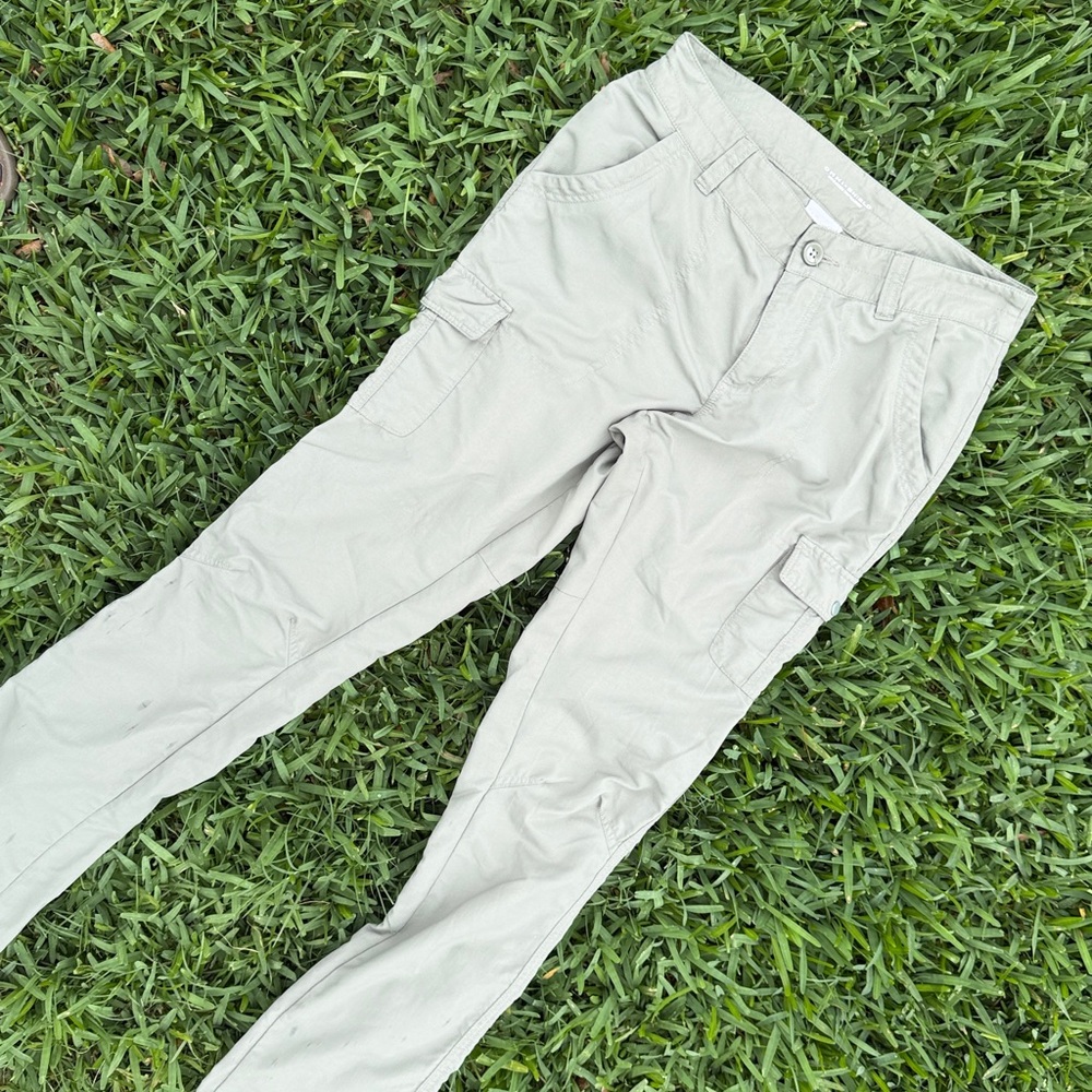 Columbia Omni-Shield lightweight Cargo Outdoor Pants